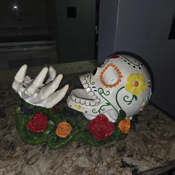 Sugar Skull Wine Bottle Holder - Picture 3 of 4